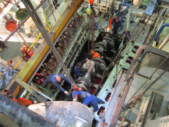 Bengi Hanshin diesel crankshaft repair